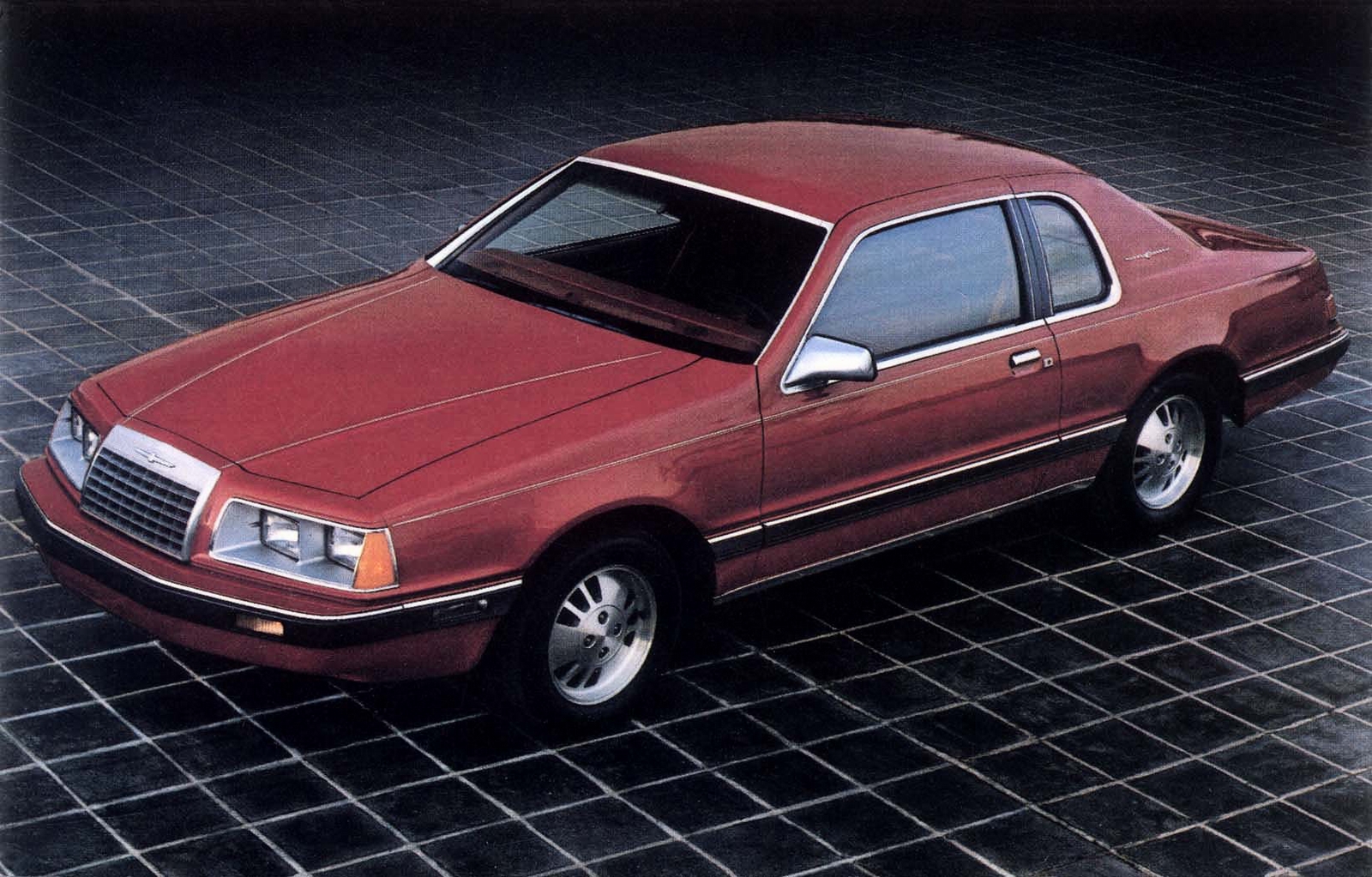 n_1984 Ford Thunderbird Postcard-01.jpg